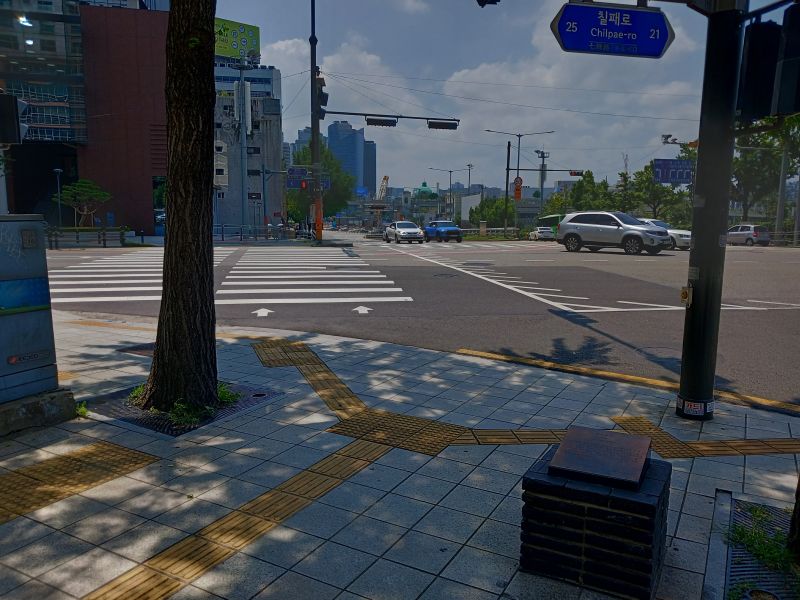 파일:20240714 114510 팔홍문.jpg