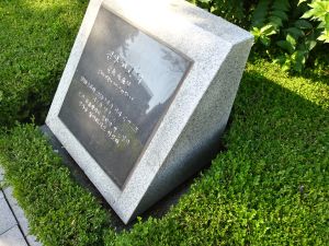 20180905 083246 HDR 전차차고.jpg