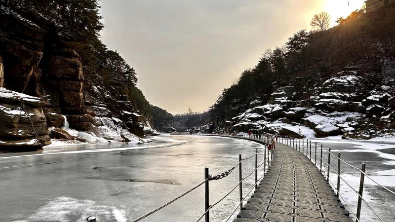 파일:한탄강-Iktae Jin.jpg