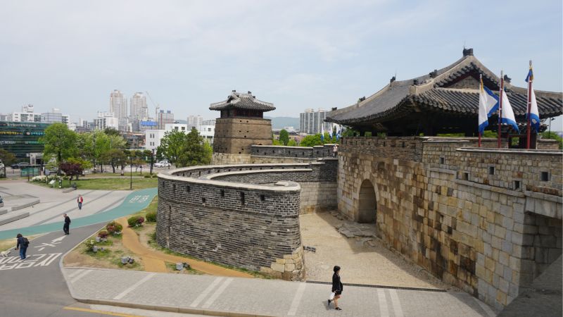 파일:수원화성-남끄엉.jpeg