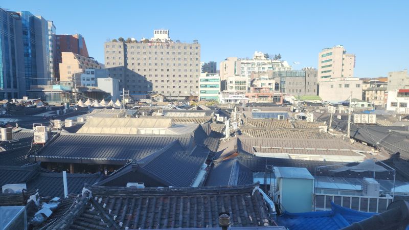 파일:심심한답사 2025년12월 익선동.jpg