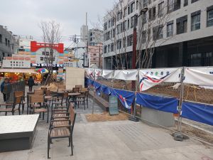 20260306 171742 독립관 blur.jpg