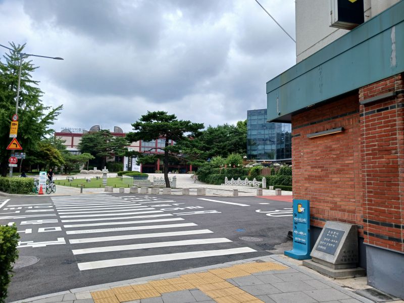 파일:20240703 105020 흥화문.jpg