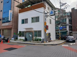 20240704 065037 조양교 blur.jpg