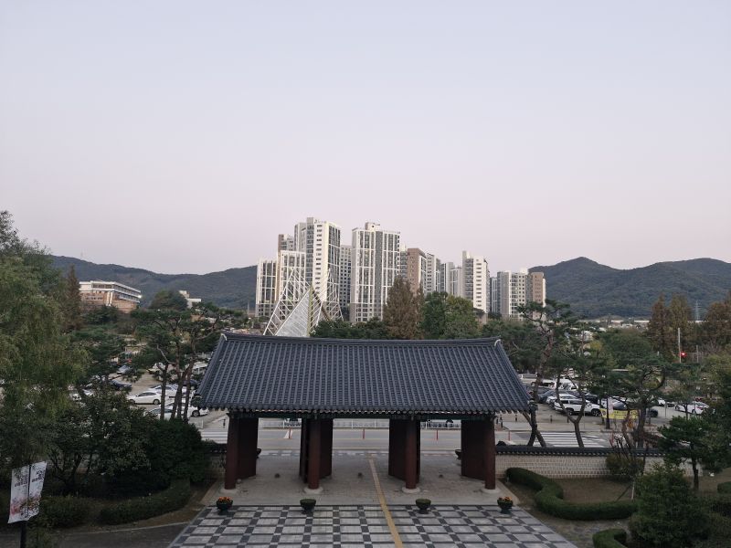 파일:충청 천안 천안박물관 20251029 진송옥 (4).jpeg