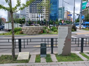 20240703 111254 경기감영 blur.jpg