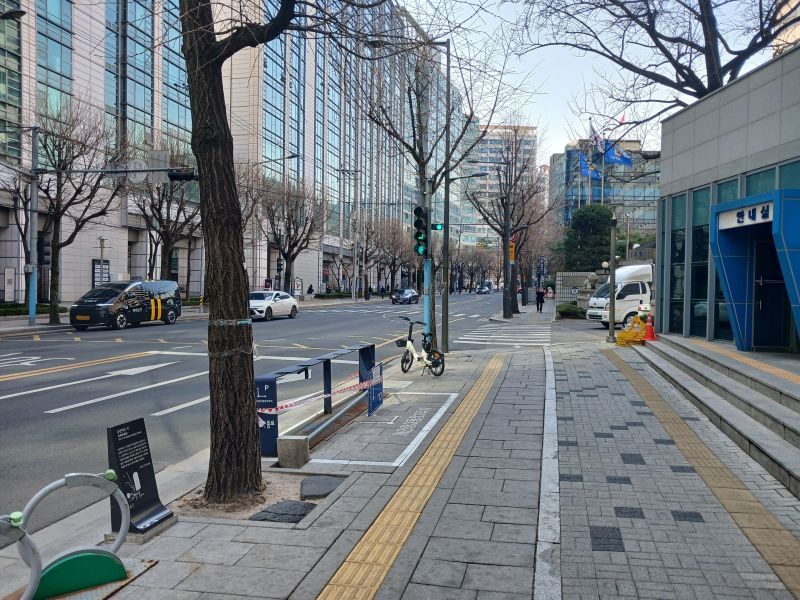 파일:20260323 150706 승전색교 blur.jpg