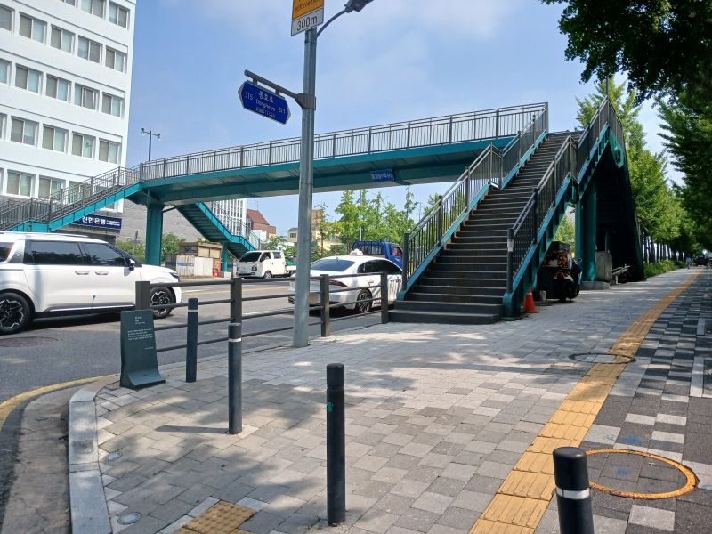 파일:20240711 151111 풀무재 blur.jpg